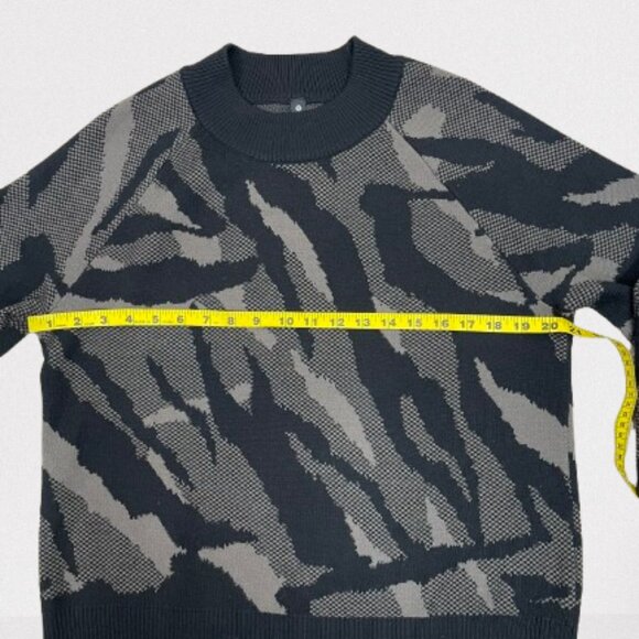 Athleta NWOT Merino Wool Blend Jacquard Thermolite Crew Neck Sweater Size S - Picture 8 of 10